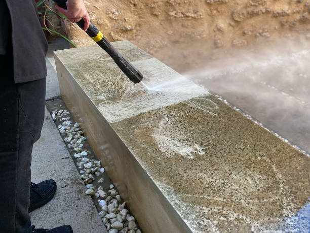 Best Garage Pressure Washing  in Lebanon, NH